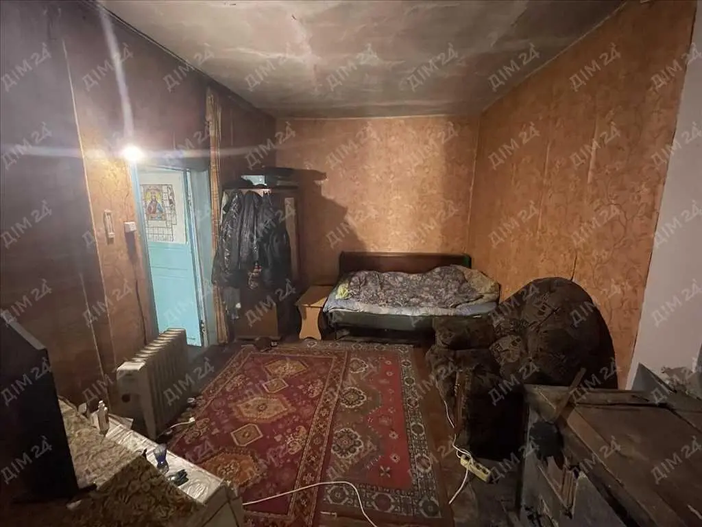 Житло у передмісті.