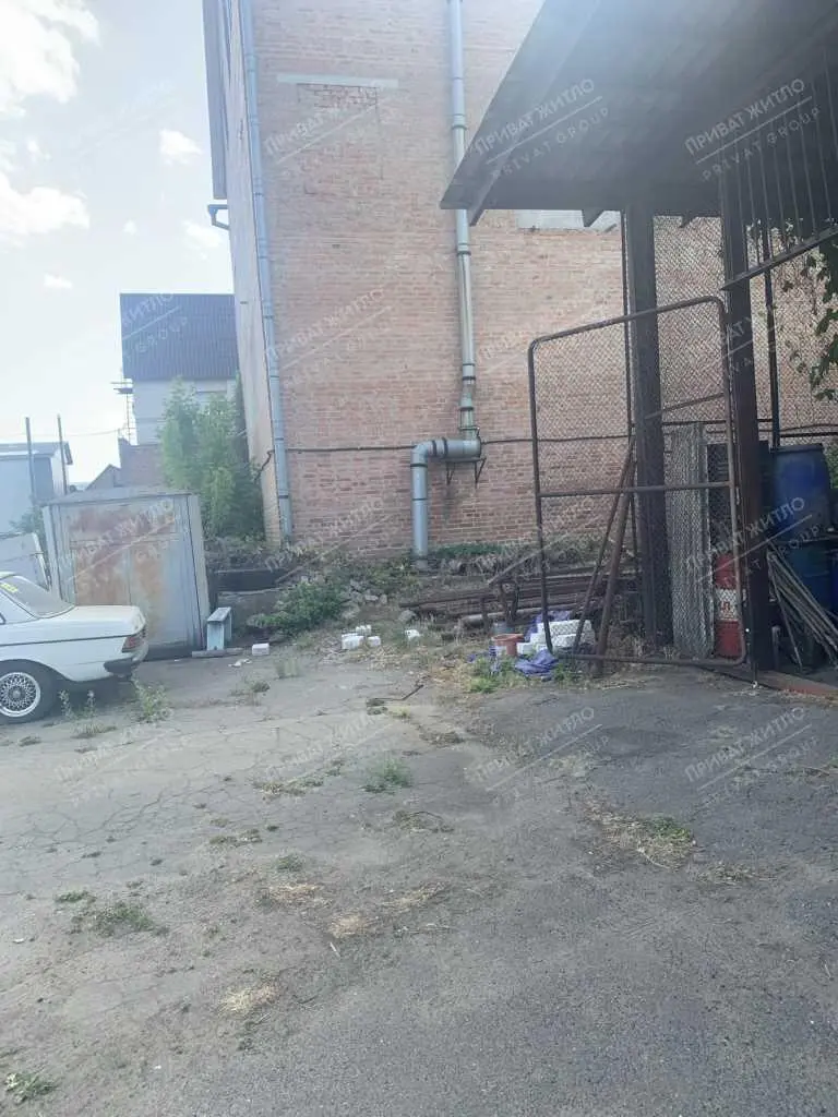 Продаж виробничої бази в Шевченківському районі, м. Полтава
