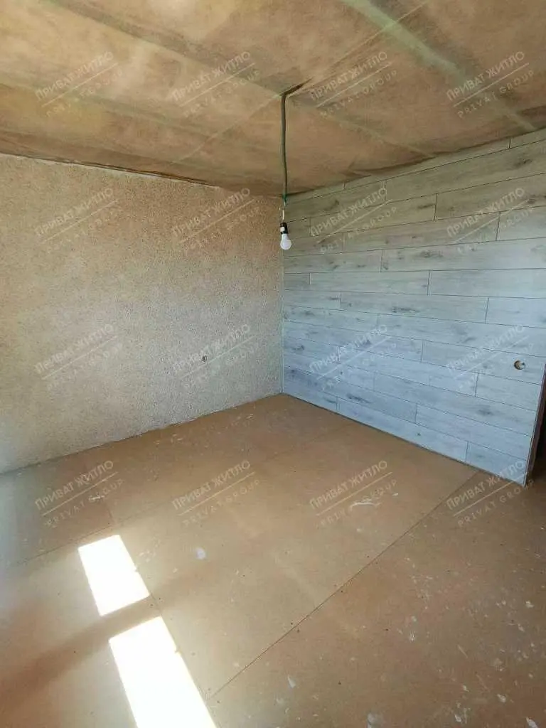 Новий сучасний будинок. Район Браїлки. 