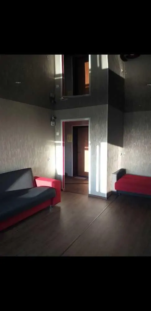 Продається однокімнатна квартира з класним ремонтом.
