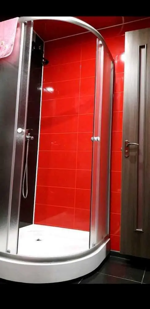 Продається однокімнатна квартира з класним ремонтом.
