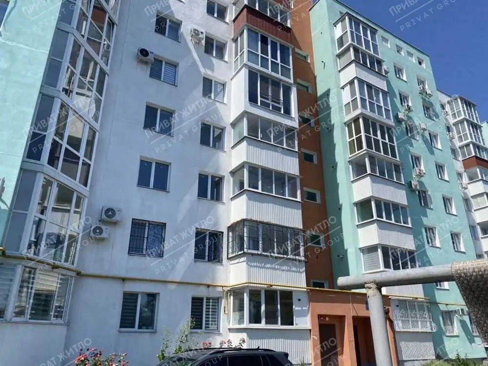 Двокімнатна квартира в центрі.