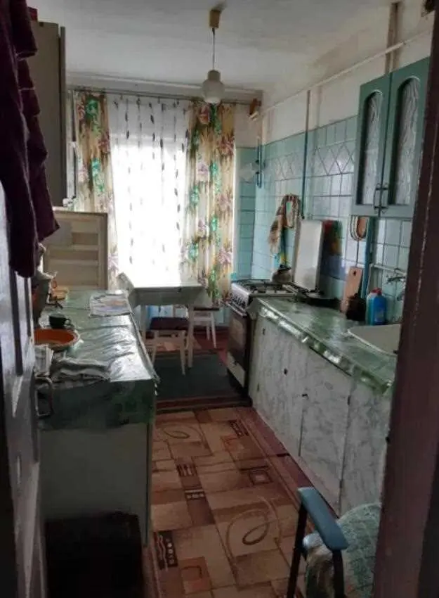 Окремий будинок для родини в Чутове