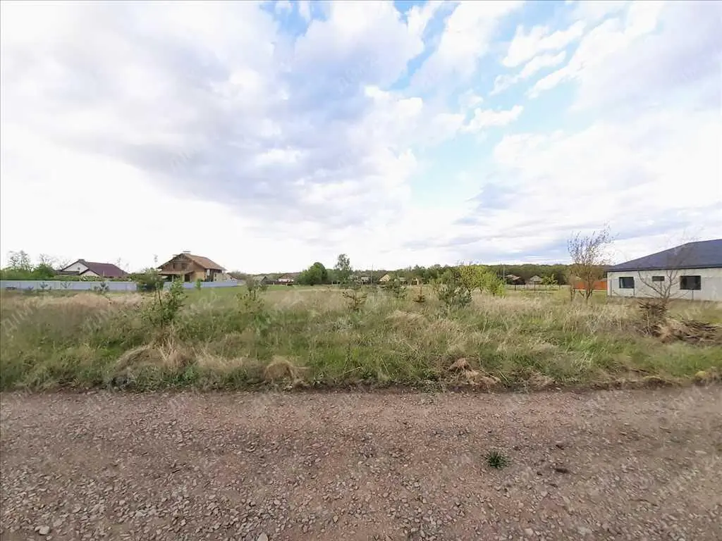 Продаж чудової ділянки, Верхоли!