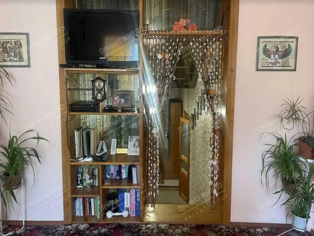 Просторий, добротний будинок в Супрунівці!