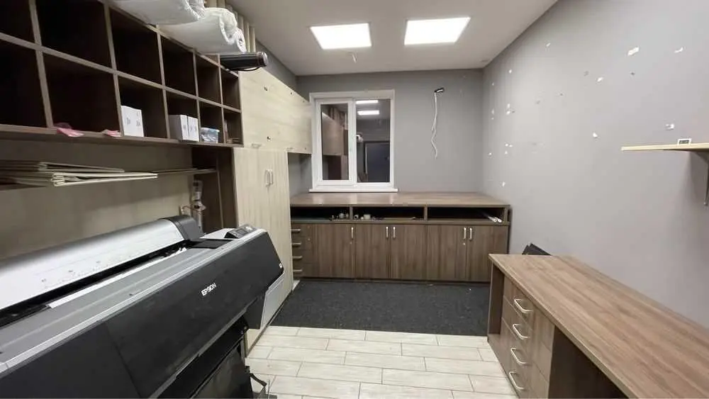  Ваш новий бізнес-простір у серці міста- ідеальні умови для роботи.