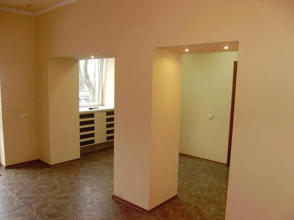 Продаж нежитлового приміщення в самому серці Полтави на вулиці Юліана Матвійчука.