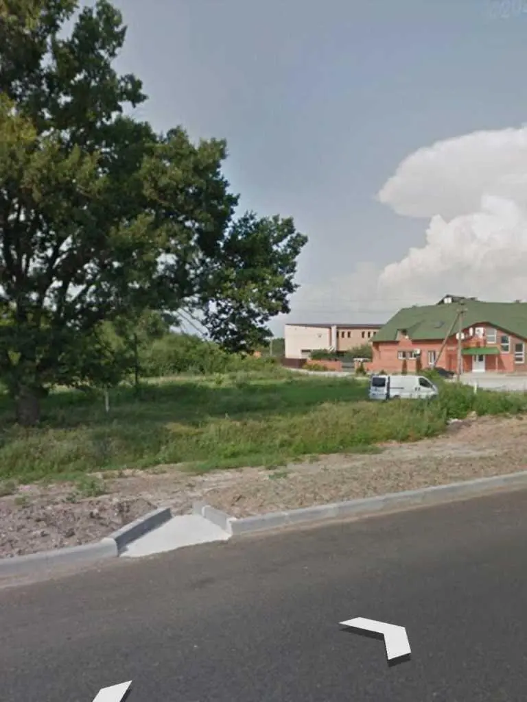 Земельна ділянка на трасі Київ-Харків