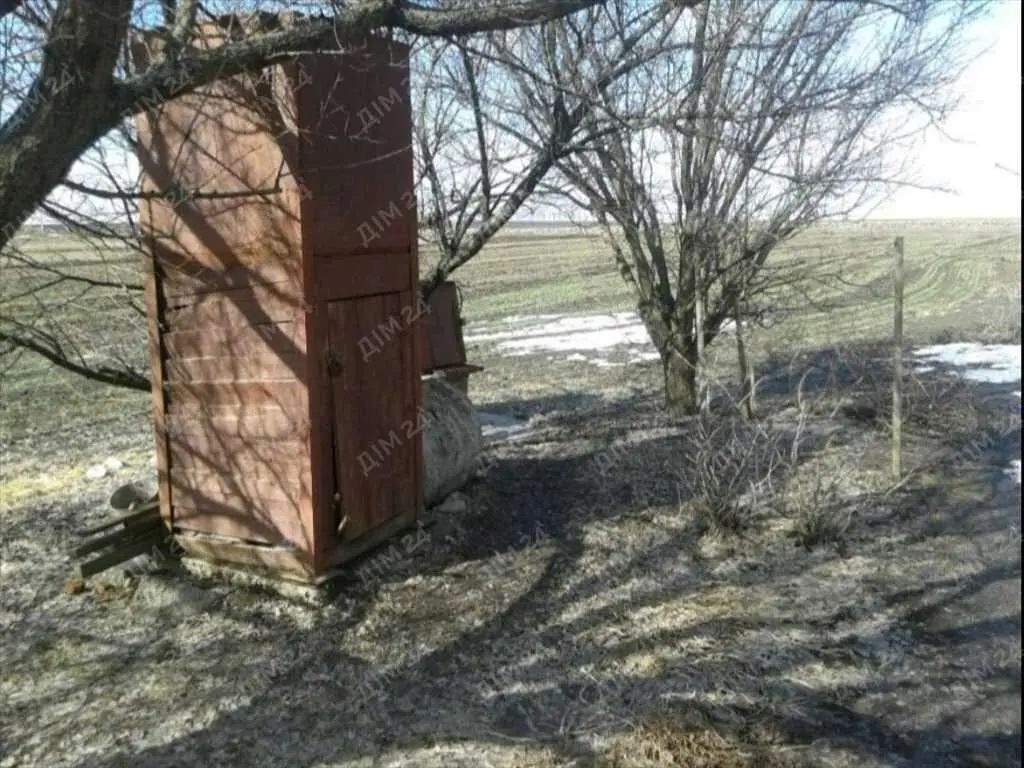 Ділянка в Абазівці на асфальтованій вулиці. 