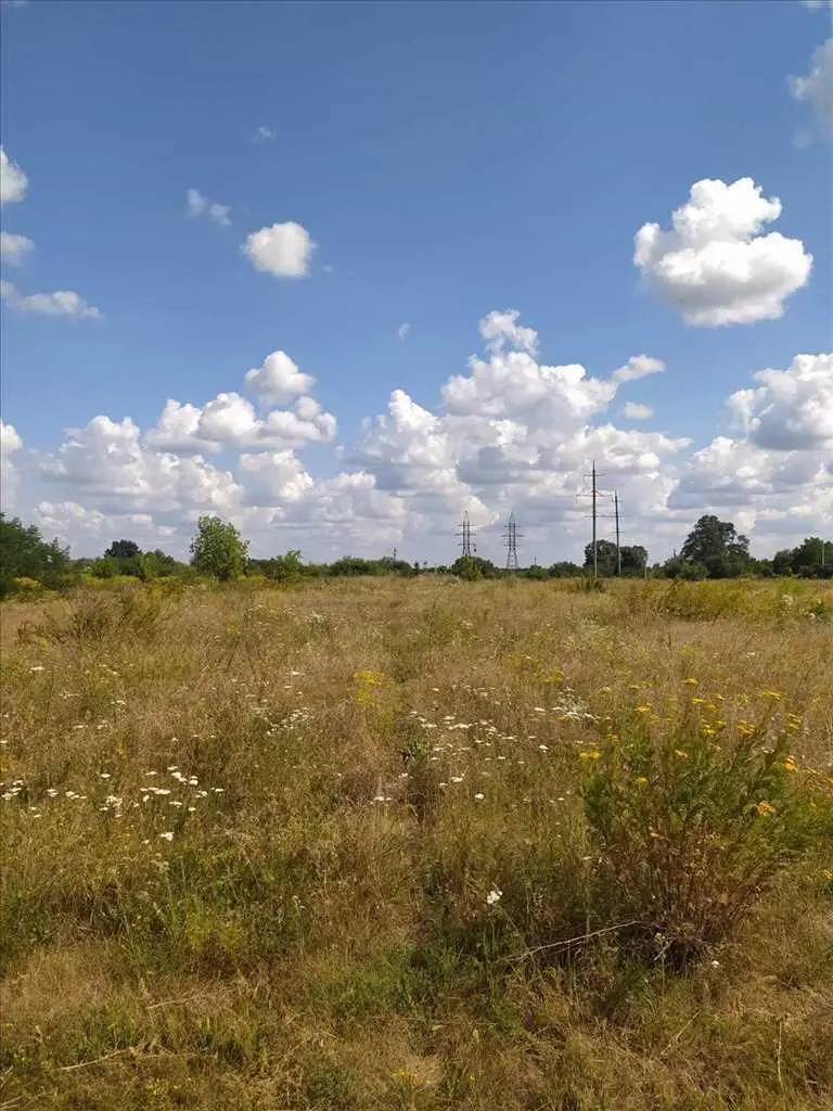Гарна земельна ділянка в Івонченцях