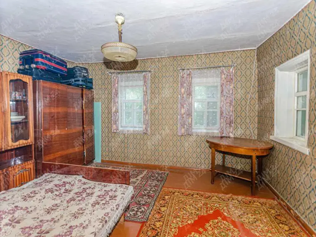 Чудовий будинок поруч з лісом поруч з Полтавою.