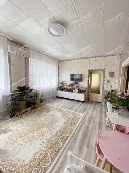 Комфортний 2-поверховий будинок на Розсошенцях