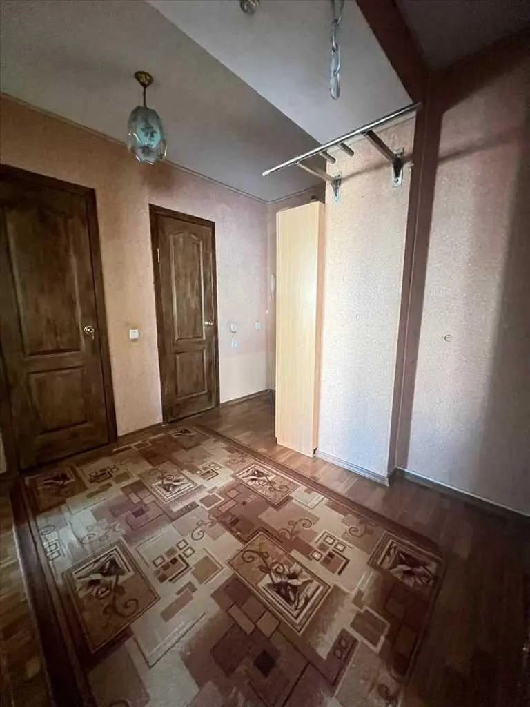 Простора квартира на Леваді.