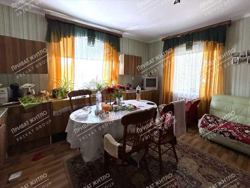 Двоповерховий будинок у Полтаві