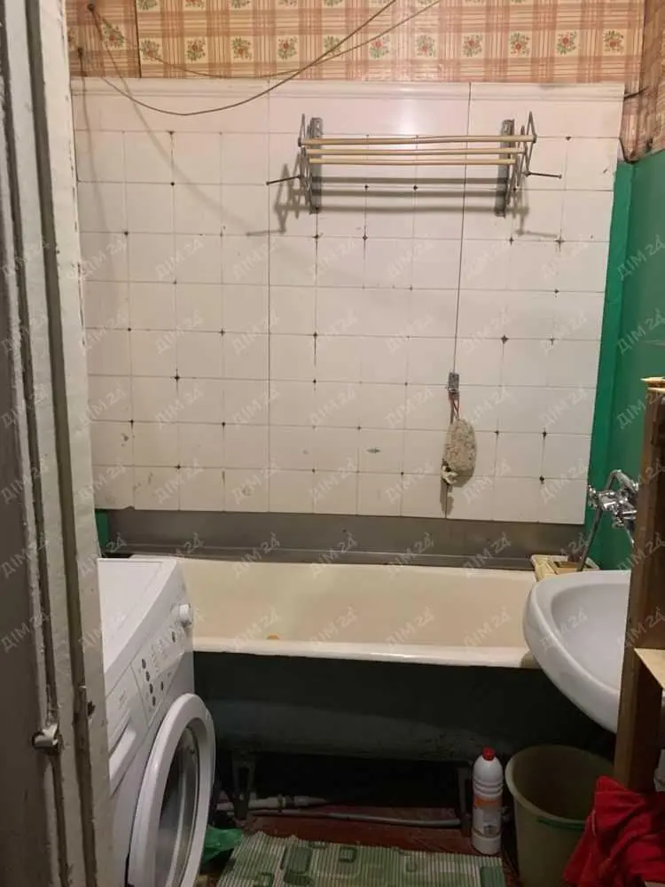 Трикімнатна квартира на Подолі