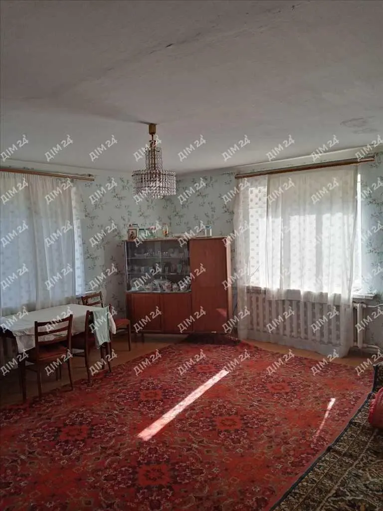 Великий будинок в Селещині