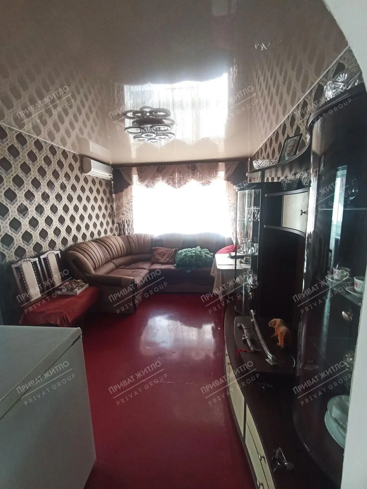 Двокімнатна квартира поруч 38 школа! 