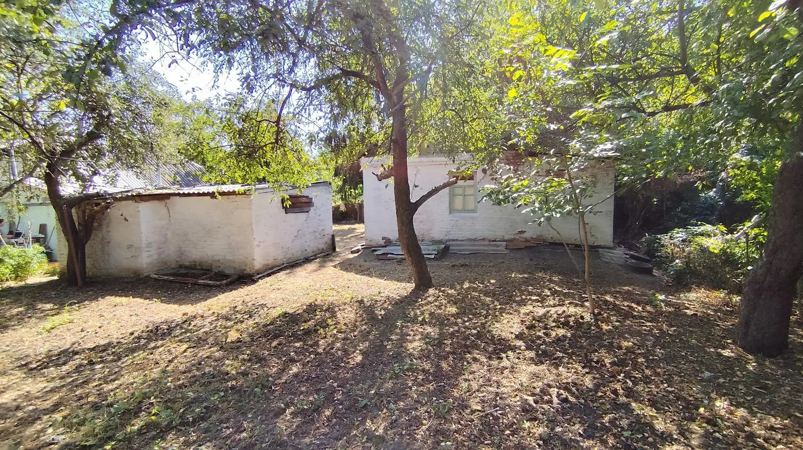 Пів будинку в районі стадіону Ворскла 