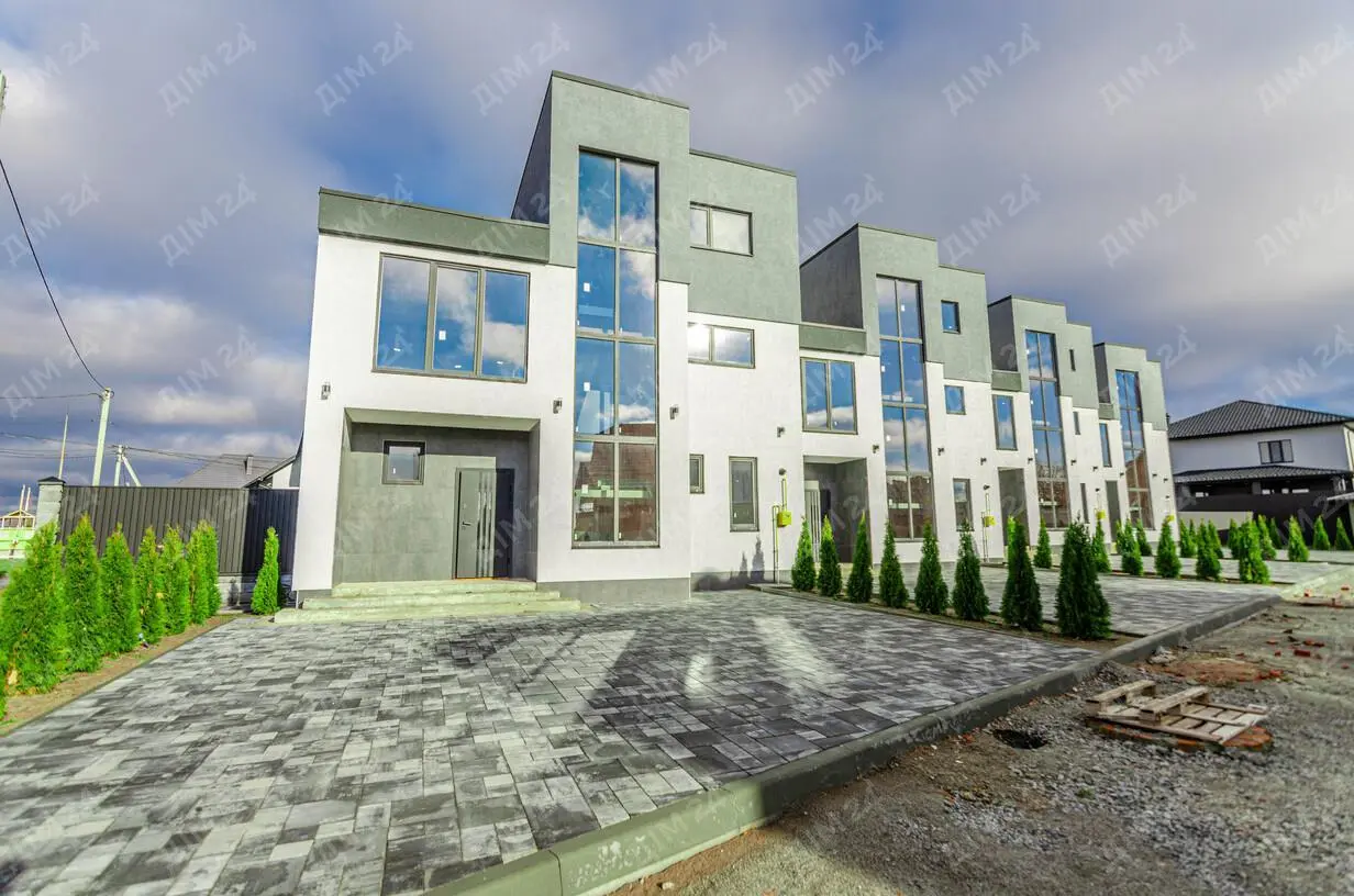 Новий рівень комфорту в Полтаві, таунхаус введений в експлуатацію