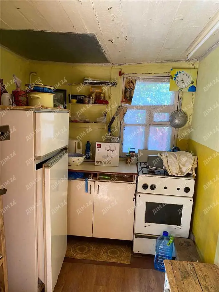 Будинок у мальовничому місці у с.Мачухи.