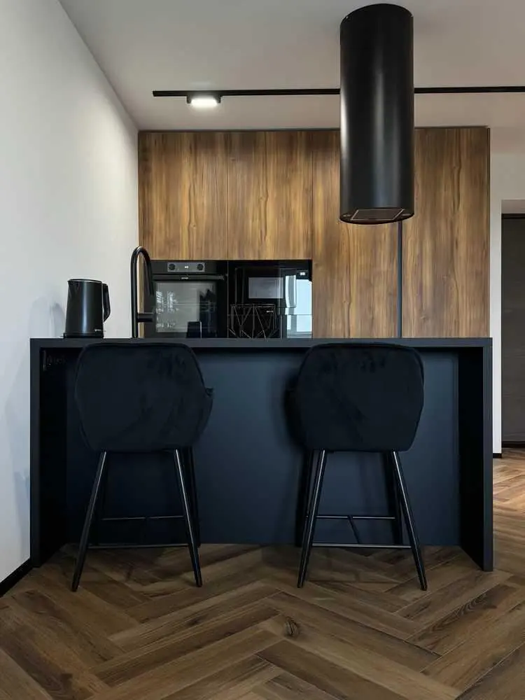 Сучасна 1-кімнатна квартира з дизайнерським ремонтом 