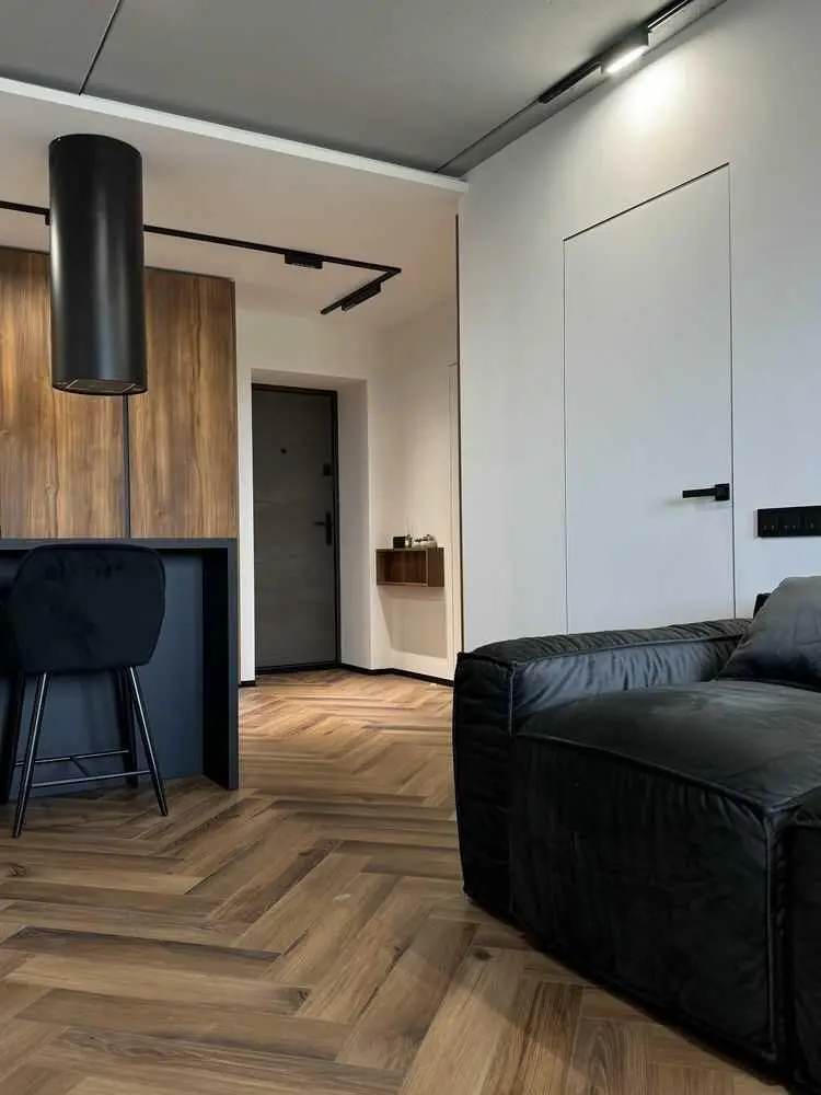 Сучасна 1-кімнатна квартира з дизайнерським ремонтом 