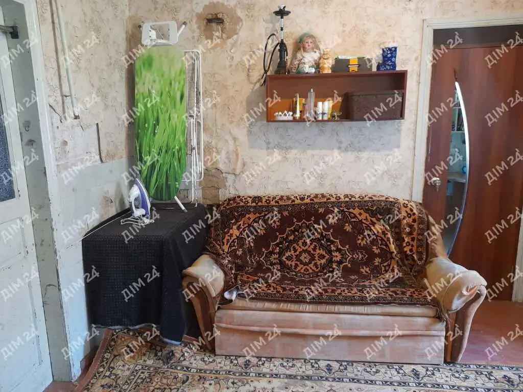 Окремий будинок в центральній частині міста