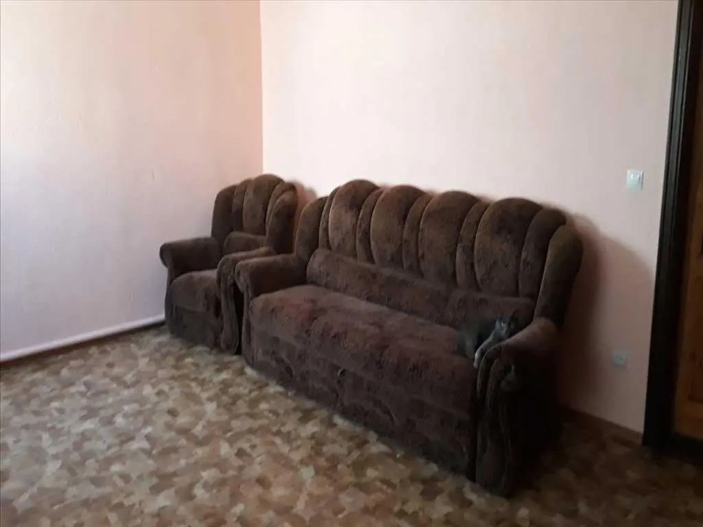 Гарний будинок в селі Руденківка Новосанжарського району