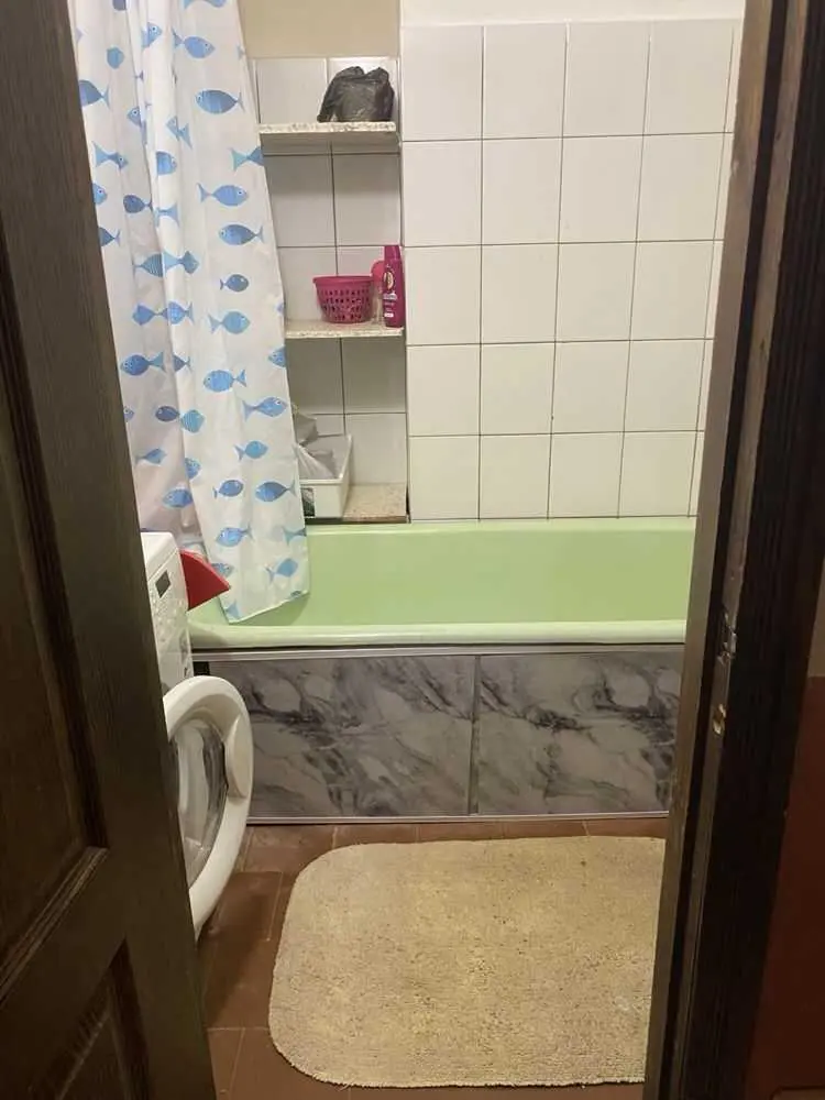 Трикімнатна квартира на Боженка. 