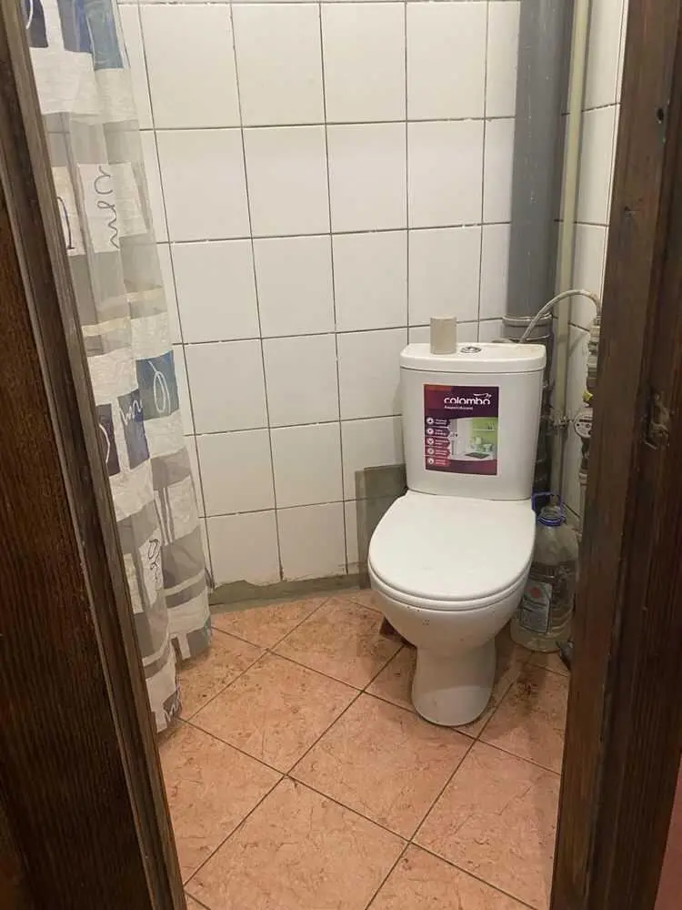 Трикімнатна квартира на Боженка. 