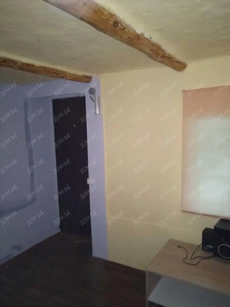 Затишний будиночок біля річки!