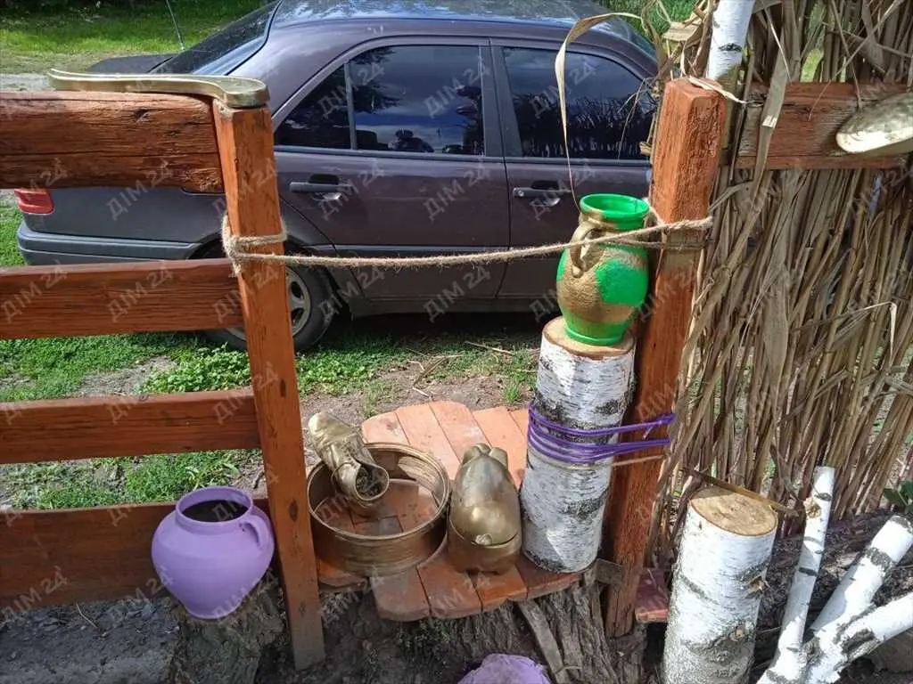 Затишний будиночок біля річки!