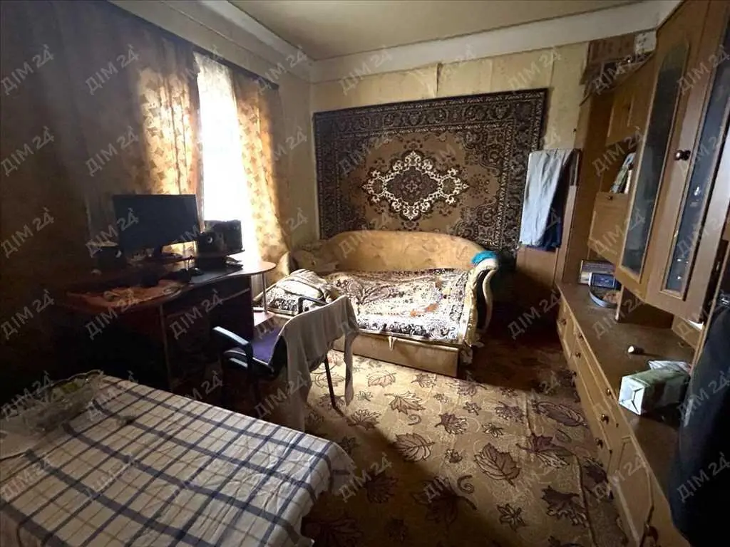 Будинок у центральній частині міста 