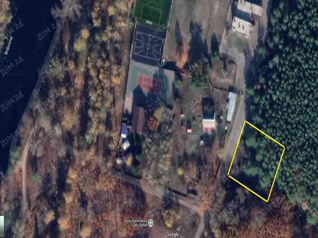 Ділянка з виходом до соснового лісу!