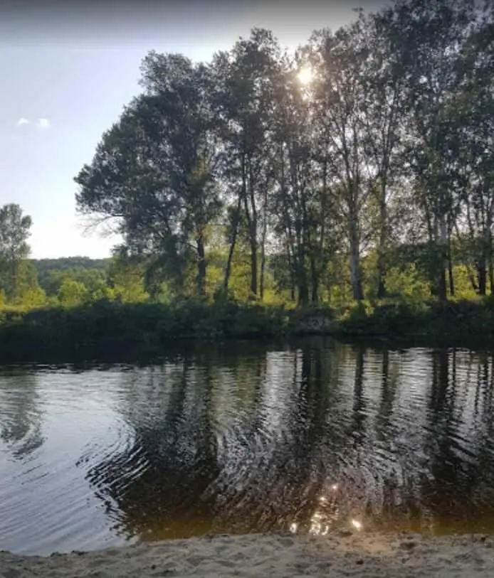 Продам мальовничу ділянку в с. Гавронці! 
