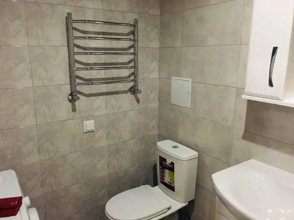 Видова однокімнатна квартира на Садах!