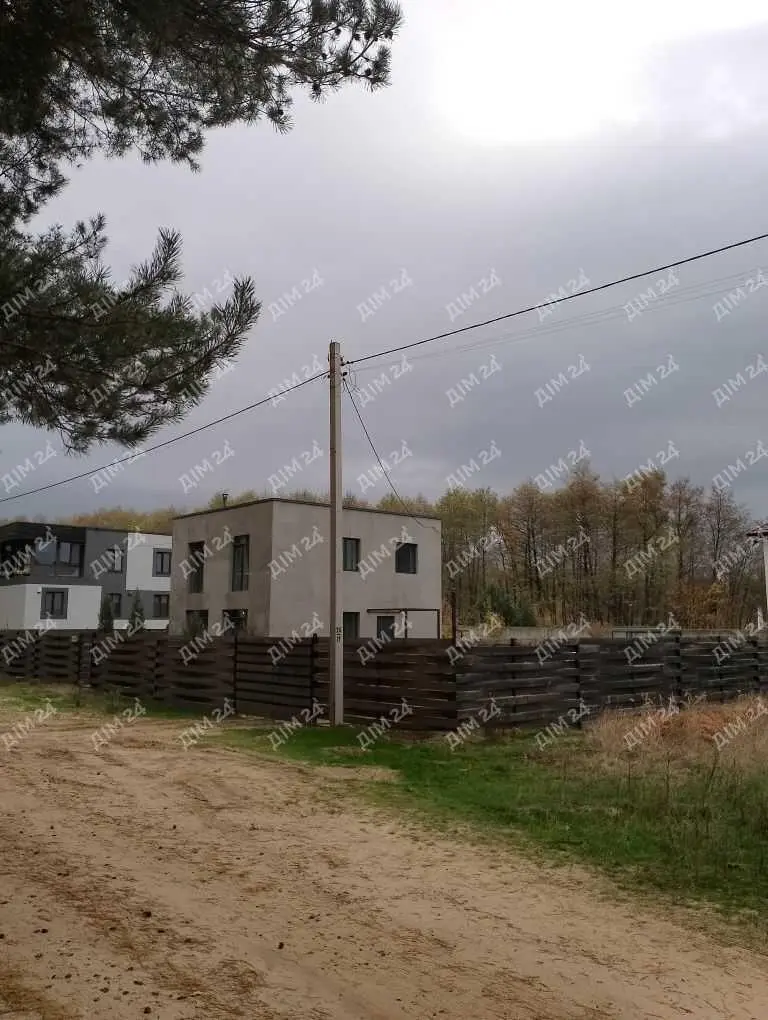 Просторий будинок в мальовничому місці Полтави – ваш ідеальний дім!