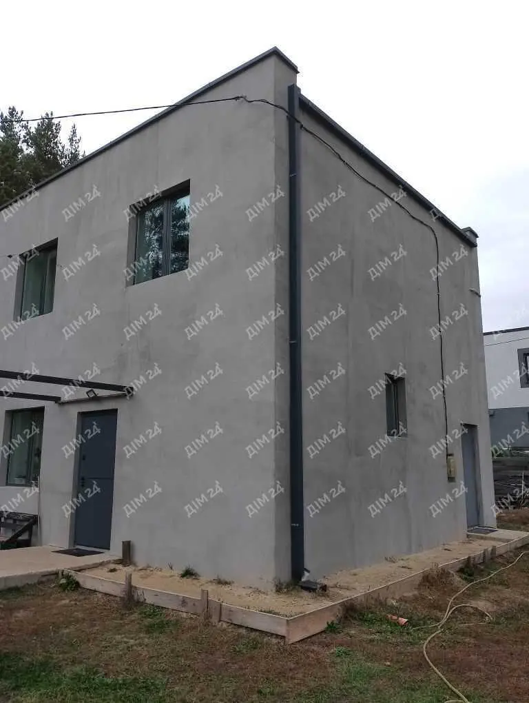 Просторий будинок в мальовничому місці Полтави – ваш ідеальний дім!