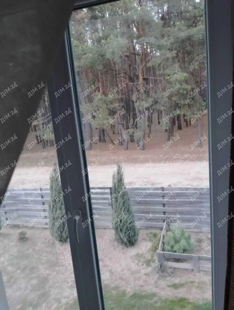 Просторий будинок в мальовничому місці Полтави – ваш ідеальний дім!