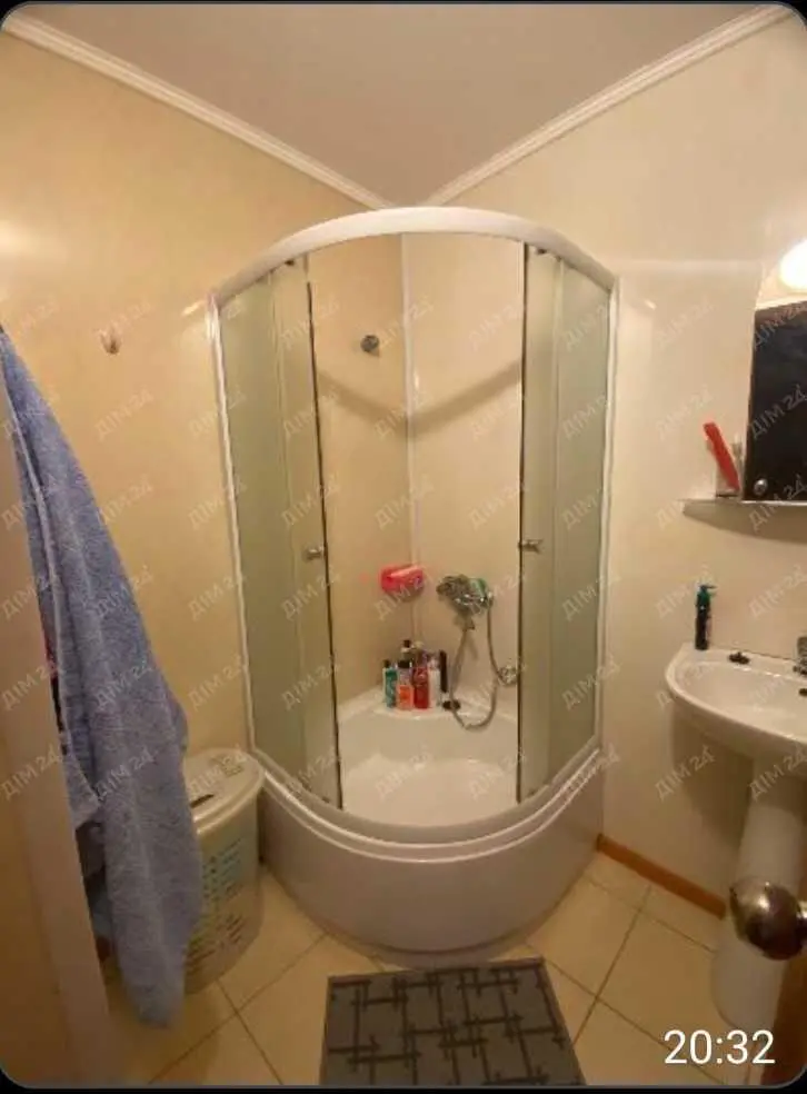 1 кімнатна квартира в новобудові на Подолі.