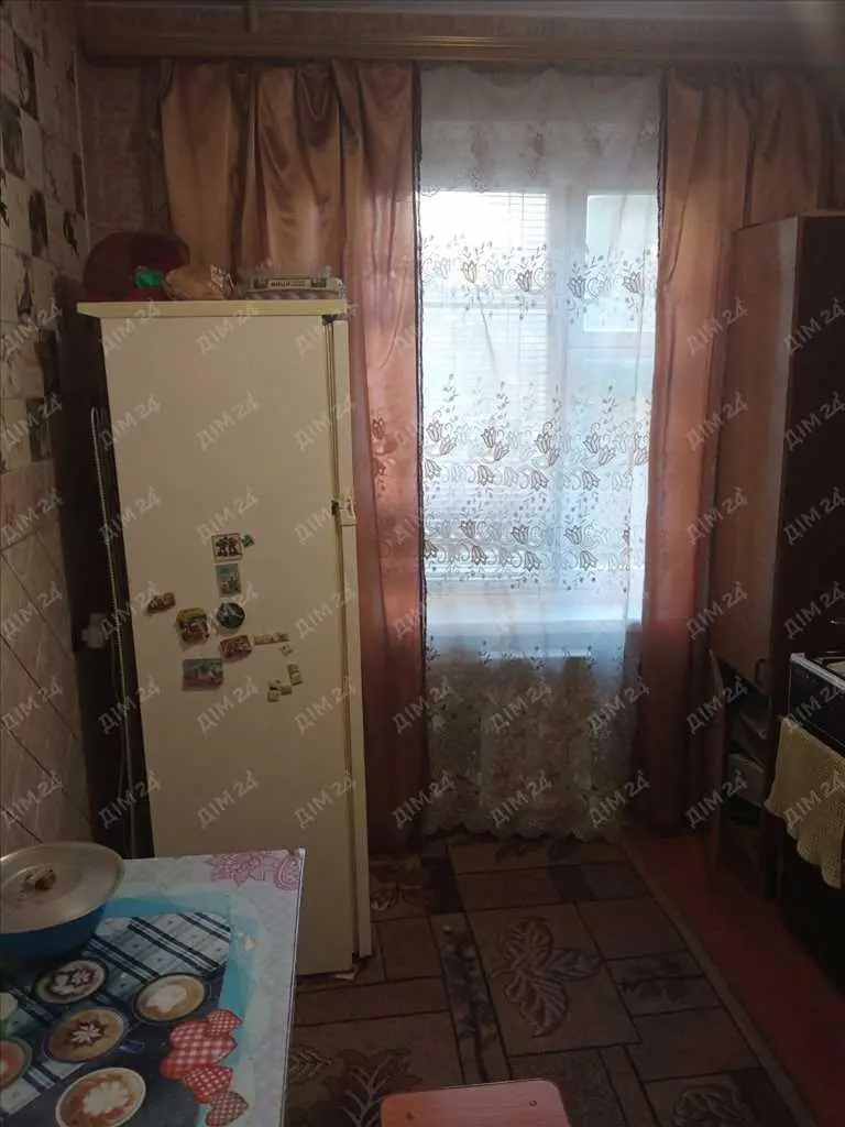 Велика 3х кімнатна квартира Мотелі по вул. 23го вересня.

