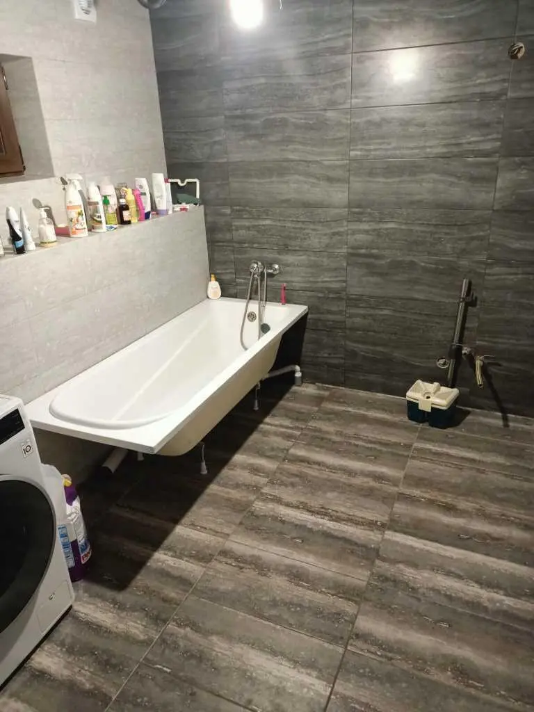 Будинок з сучасним ремонтом в Тахтаулове! 