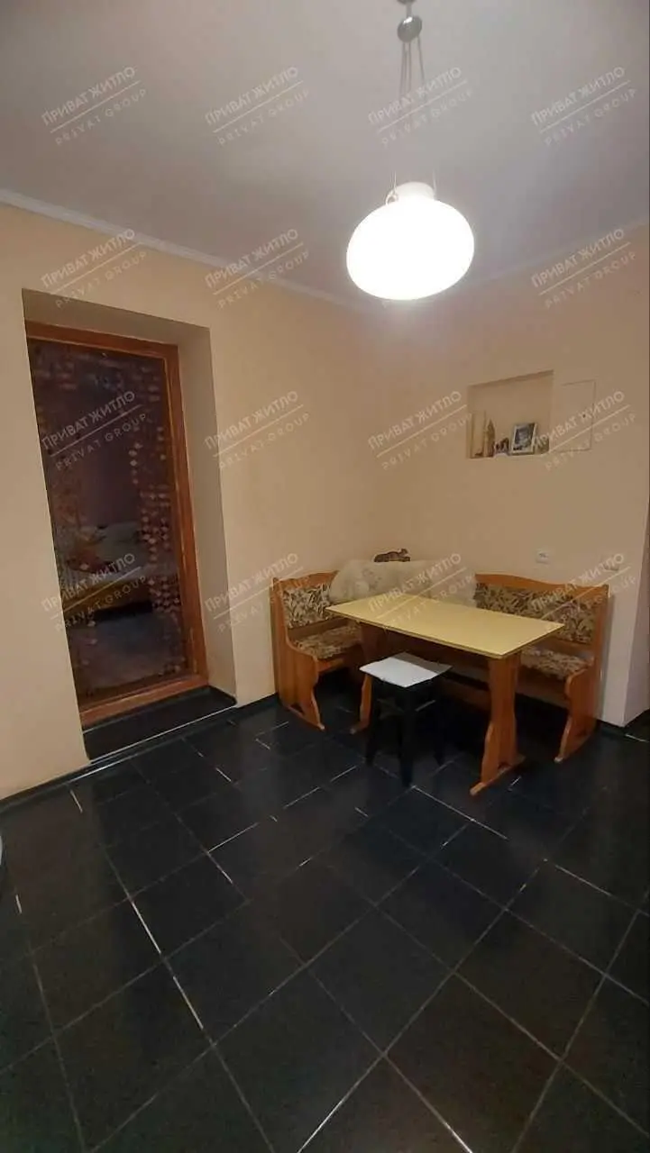 У продажу частина будинку, р-н Конкорд