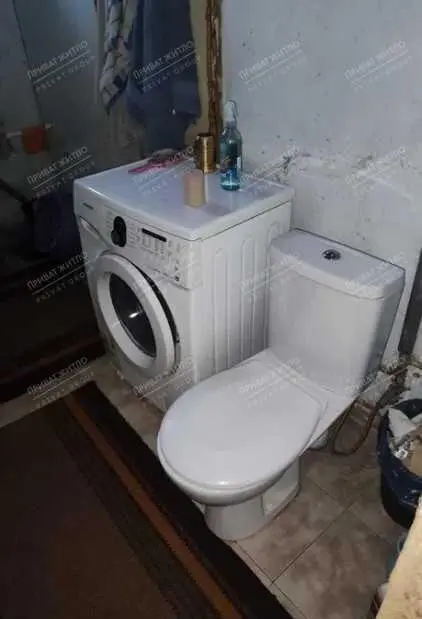 В продажі окремий будинок,р-н Червоний шлях.