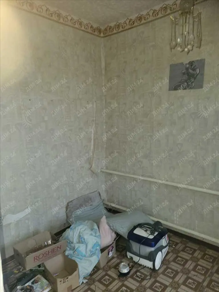 Будинок в місті Карлівка