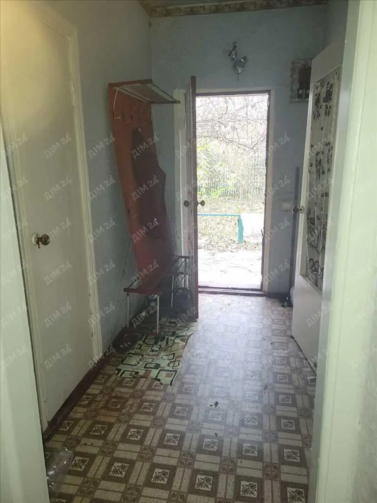 Будинок в місті Карлівка