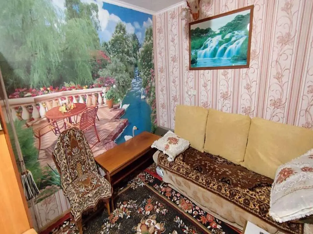 Продаж частини будинку з окремим двором у Полтаві!