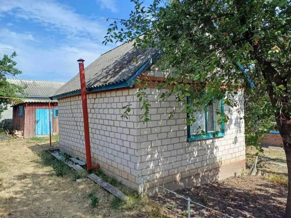 Продаж окремого будинку в Карлівці 