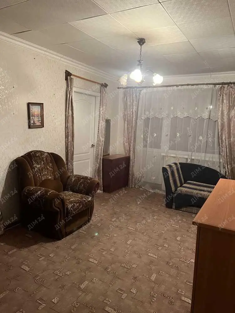 Чотирикімнатна квартира біля Автовокзалу