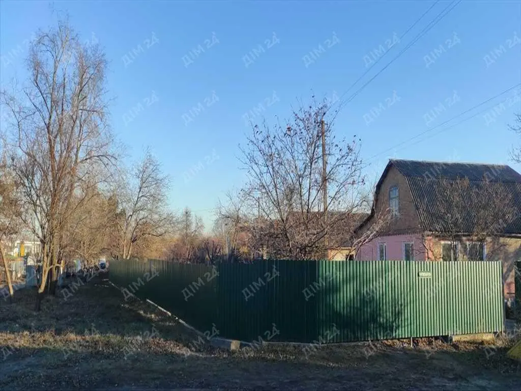 Зімельна ділянка біля траси КиЇв-Харків